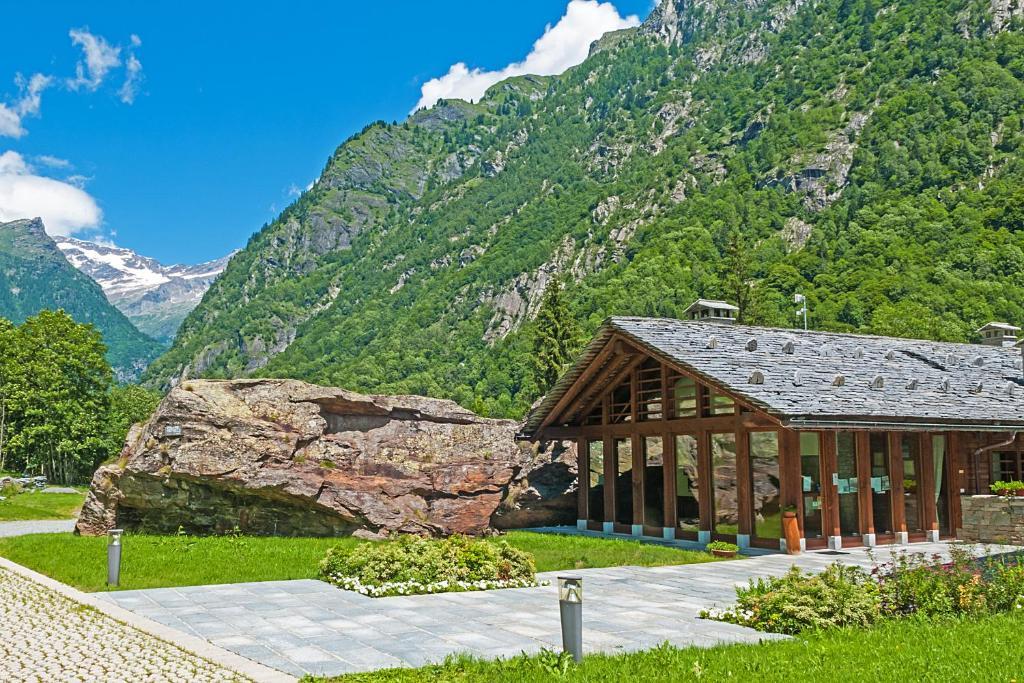 Pietre Gemelle Resort Alagna Valsesia Exterior photo